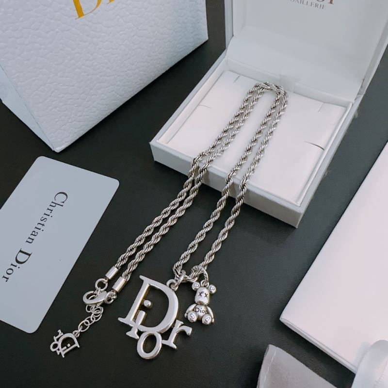 chr1st1an D10r necklaces